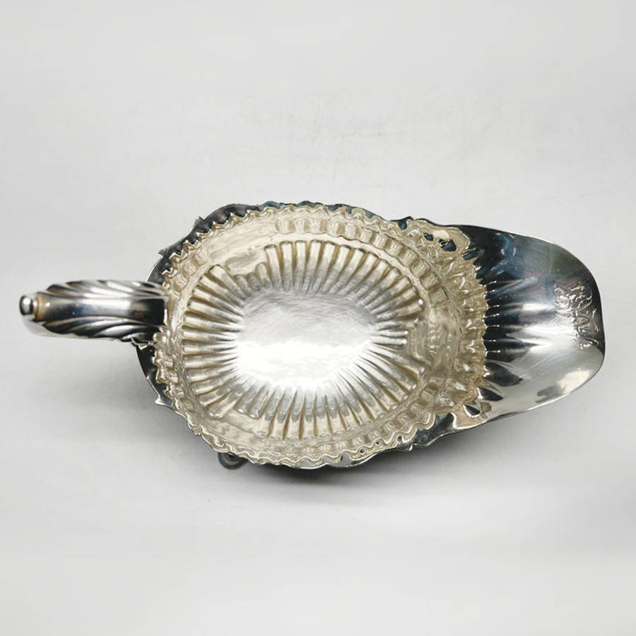 Hallmarked London Silver Sauce Boat William Comyns