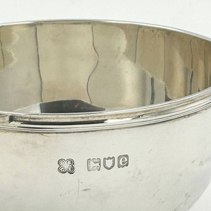 Hallmarked Porringer London 1900 Edward and Sons