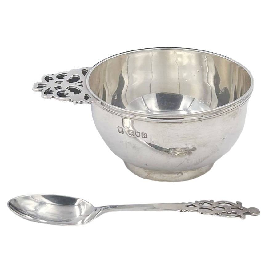 Hallmarked Porringer London 1900 Edward and Sons