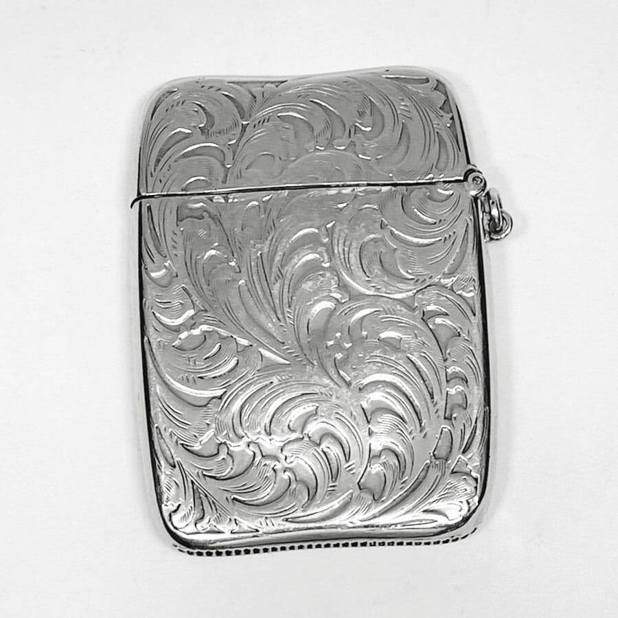 Large Embossed Silver Vesta Case