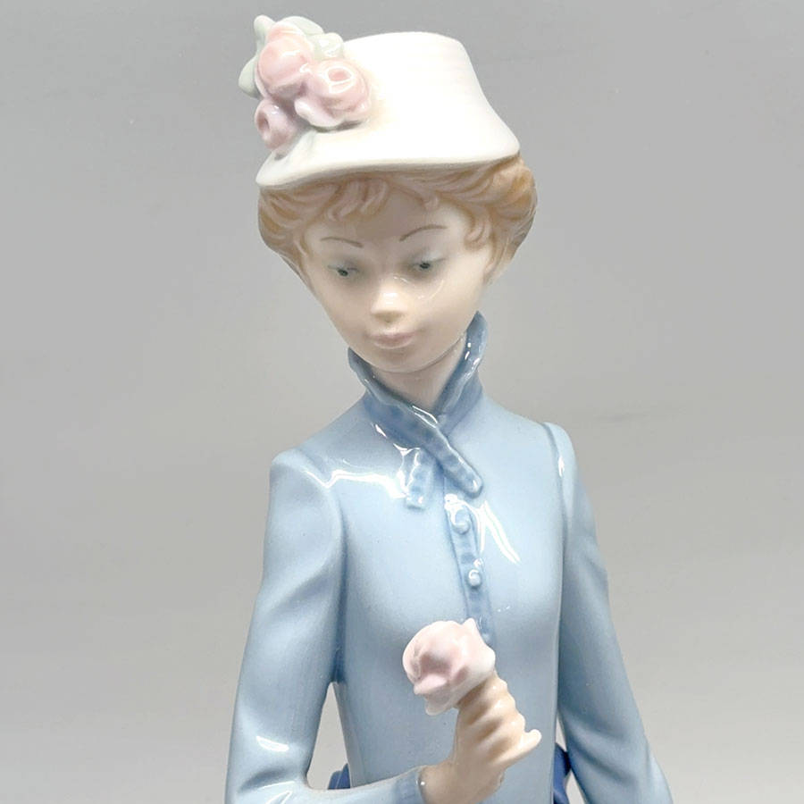 Lladro Figurine Rose Lady Miss Theresa