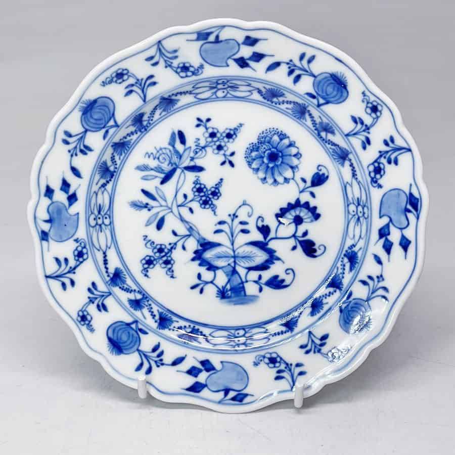 Meissen Onion Pattern Plate 17.5cm