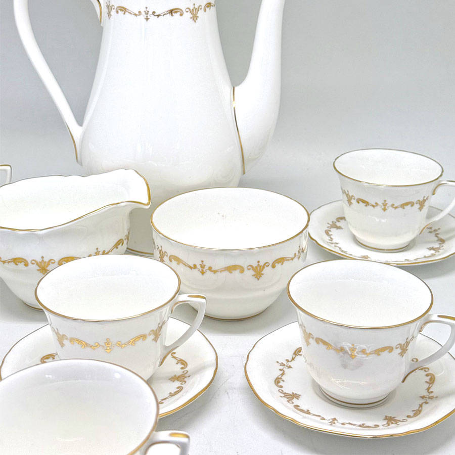 Royal Worcester Gold Chantilly Coffee Service