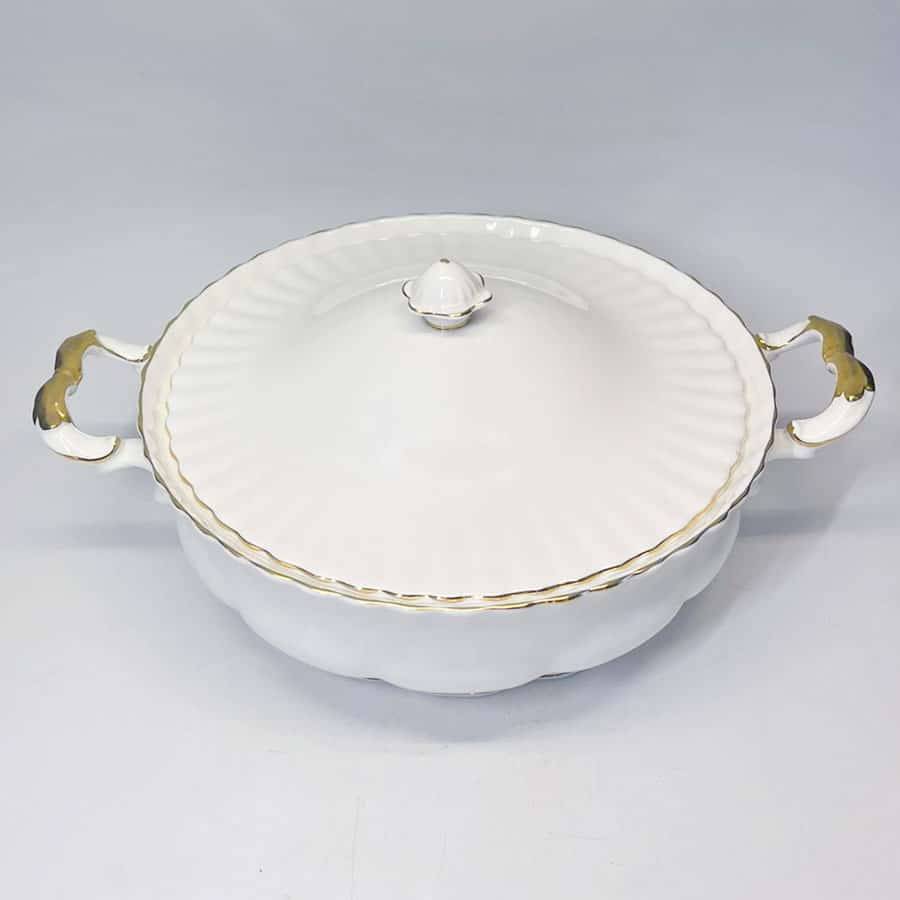 Royal Albert Val D'Or Vegetable Bowl and Cover