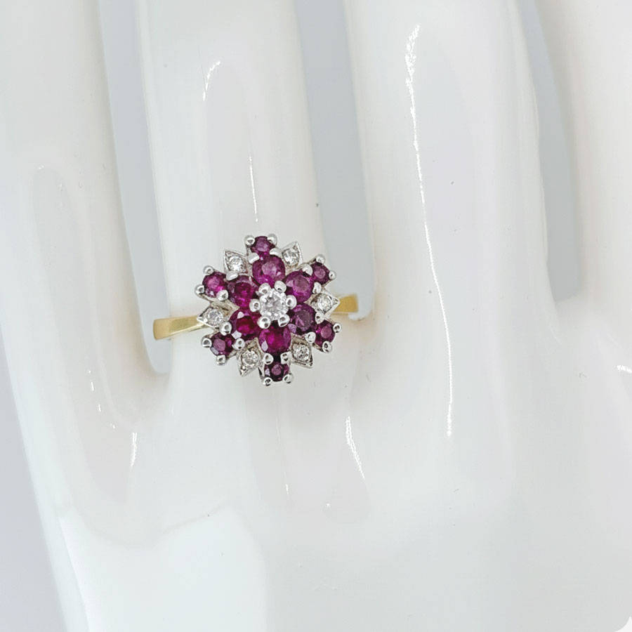 18ct Gold Ruby And Diamond Cluster Ring