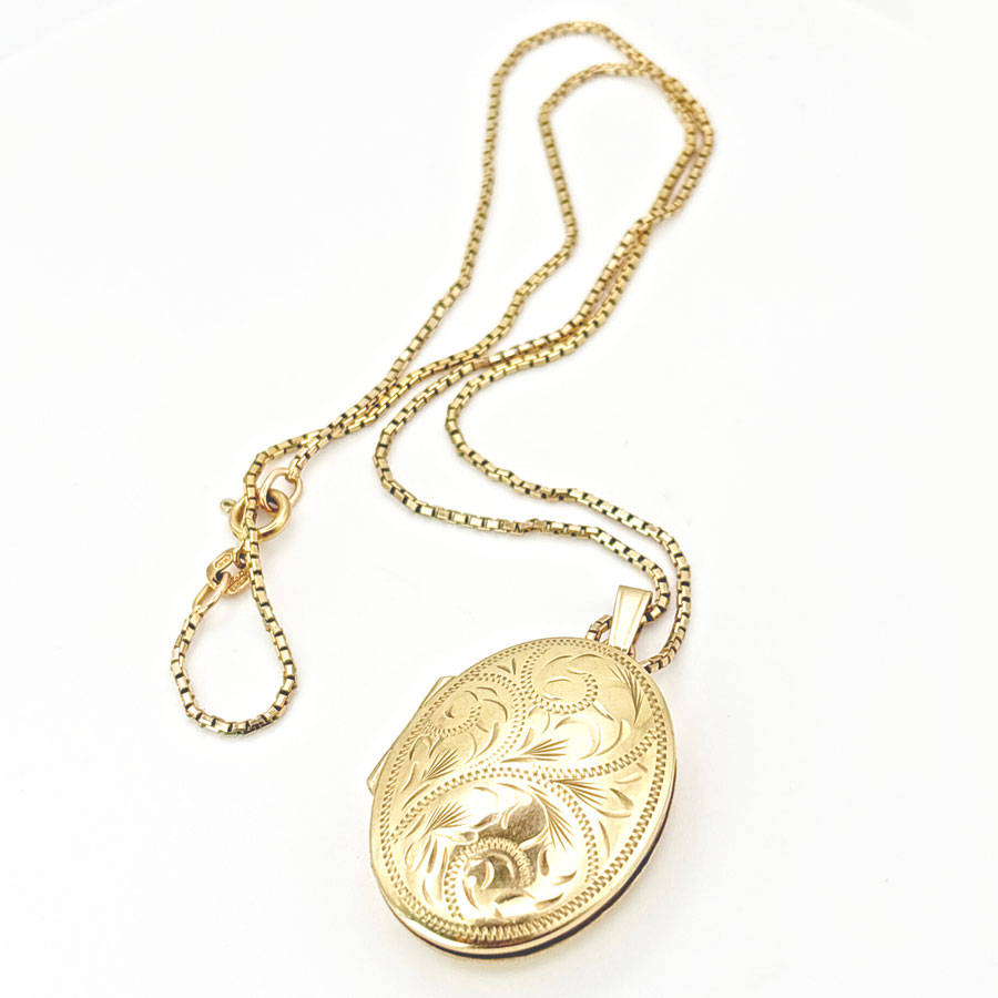 Edwardian 9ct Gold Locket And Chain