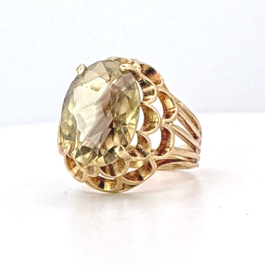 9ct Gold Smokey Topaz Ring Set In