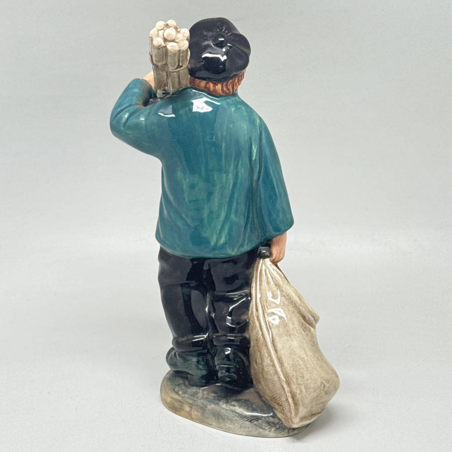 Royal Doulton Master Sweep HN2205