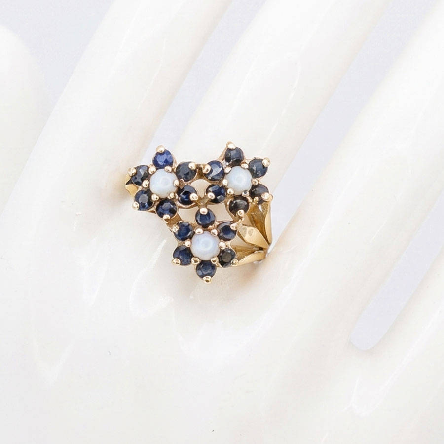 9ct Gold Opal and Sapphire Daisy Friendship Ring