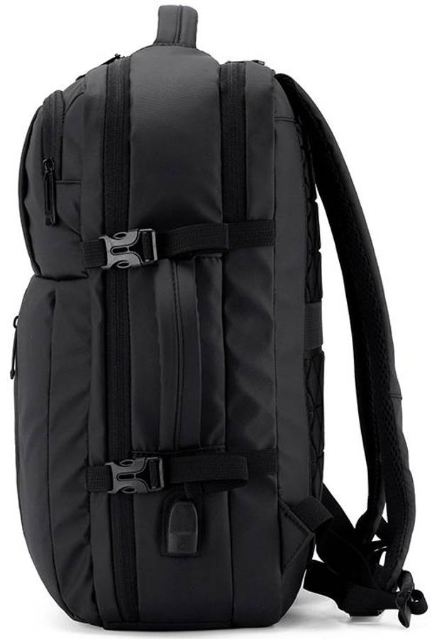 ADJUSTABLE NOTEBOOK BACKPACK