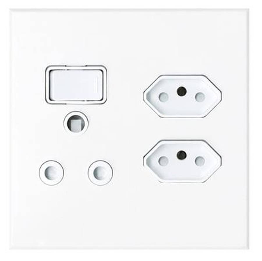 WALL SOCKET 16A ROUND+ 2 X16A FLAT