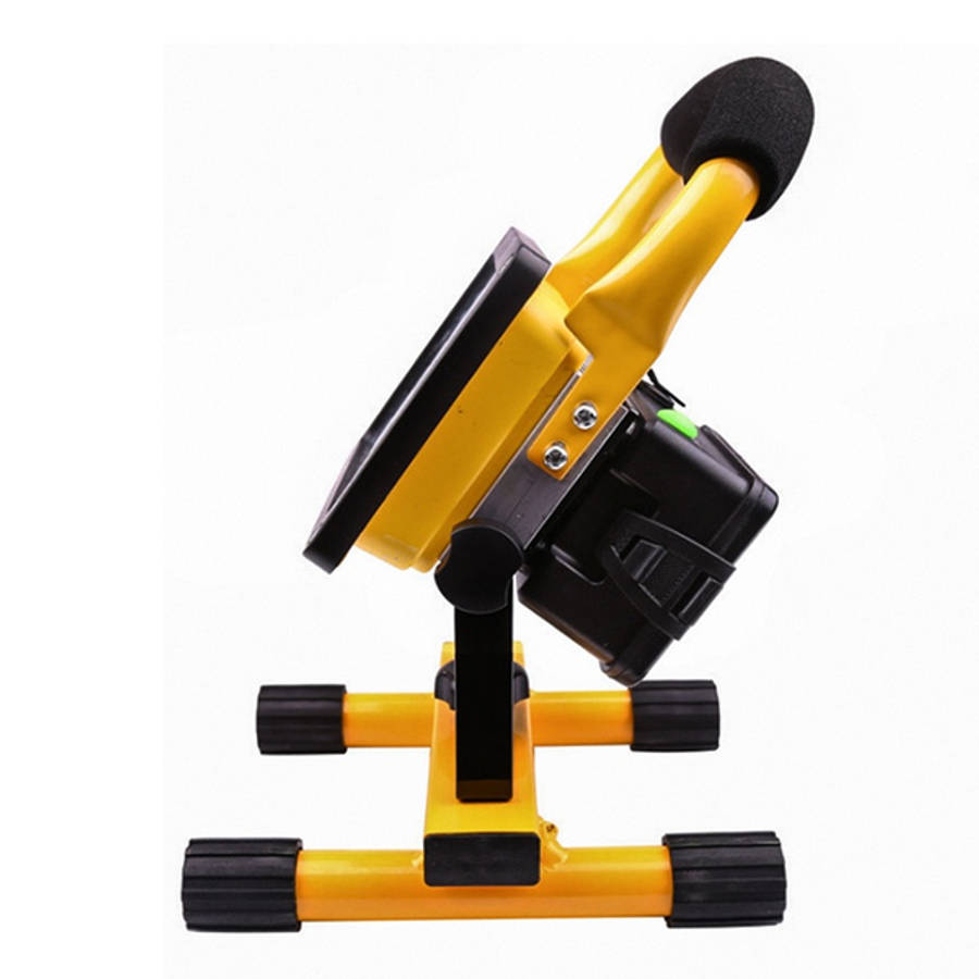 Waterproof 30W LED Flood light Portable SpotLights Rechargeable Outdoor LED Work Emergency light