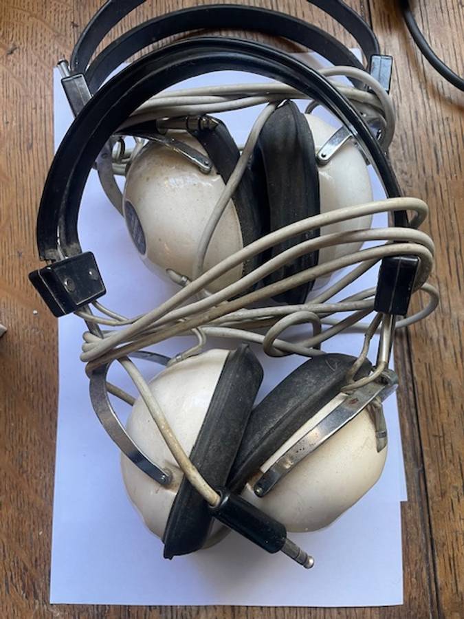 Vintage Supersonic ES 111 Stereo Headphones 8 Ohms