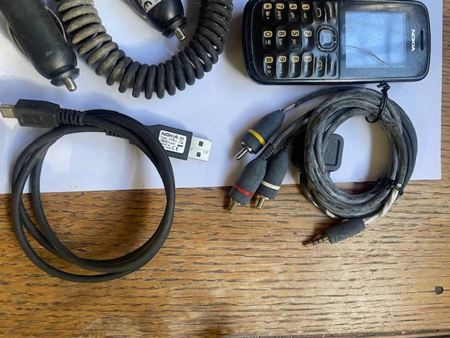 Lot of Nokia Phones, Accessories & Spare Parts Bundle