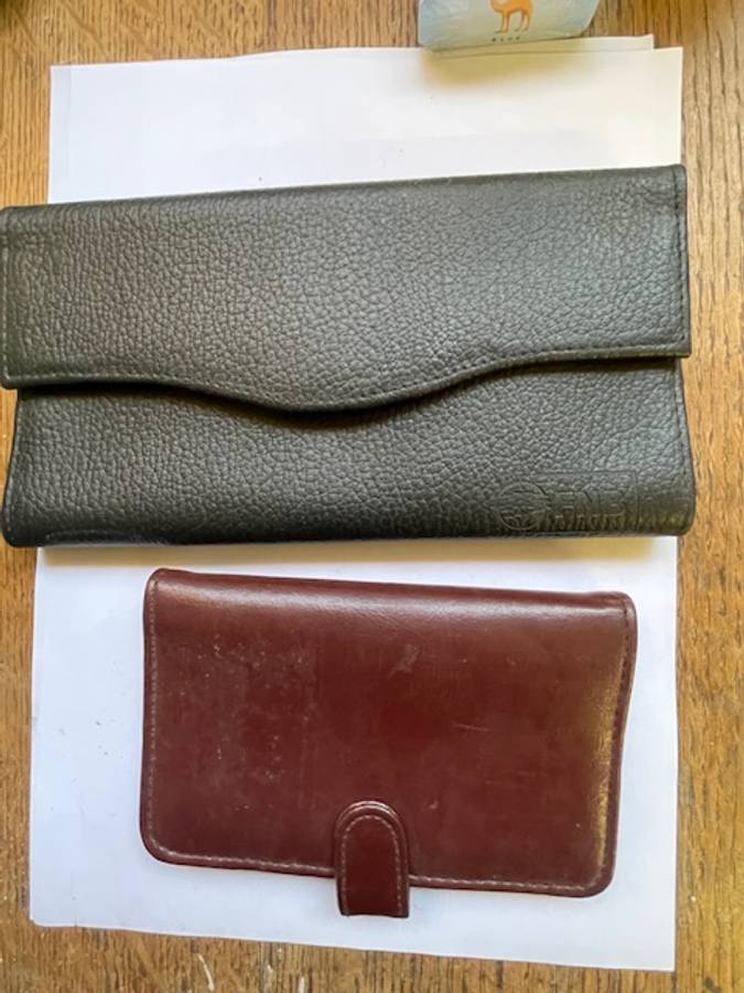 FNB Leather-Look Travel Wallet & Compact 6-Ring Pocket Organiser Combo