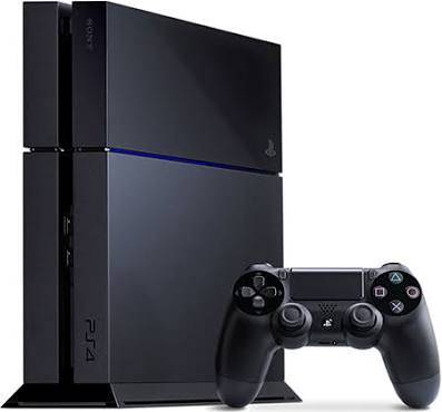 SONY PLAYSTATION 4 - 500GB + PES16 + 2 Controllers - USED IN EXCELLENT CONDITION