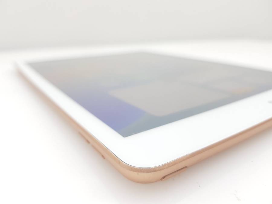 iPad 10.2" 8th Gen 32GB Wifi Only Gold (3 Month Warranty)