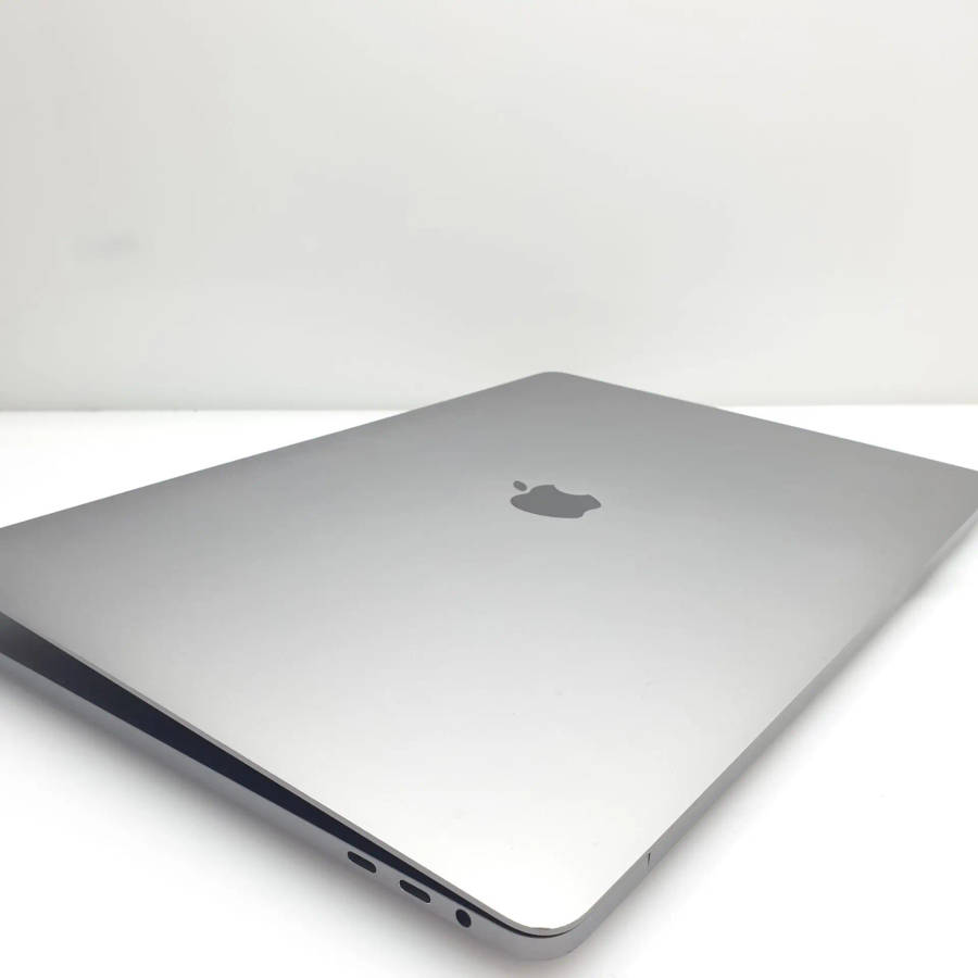 MacBook Pro 15-Inch "Core i7" 2.6GHz (TouchBar, 2019) 16GB RAM 256GB SSD | Space Gray (12 Month W...