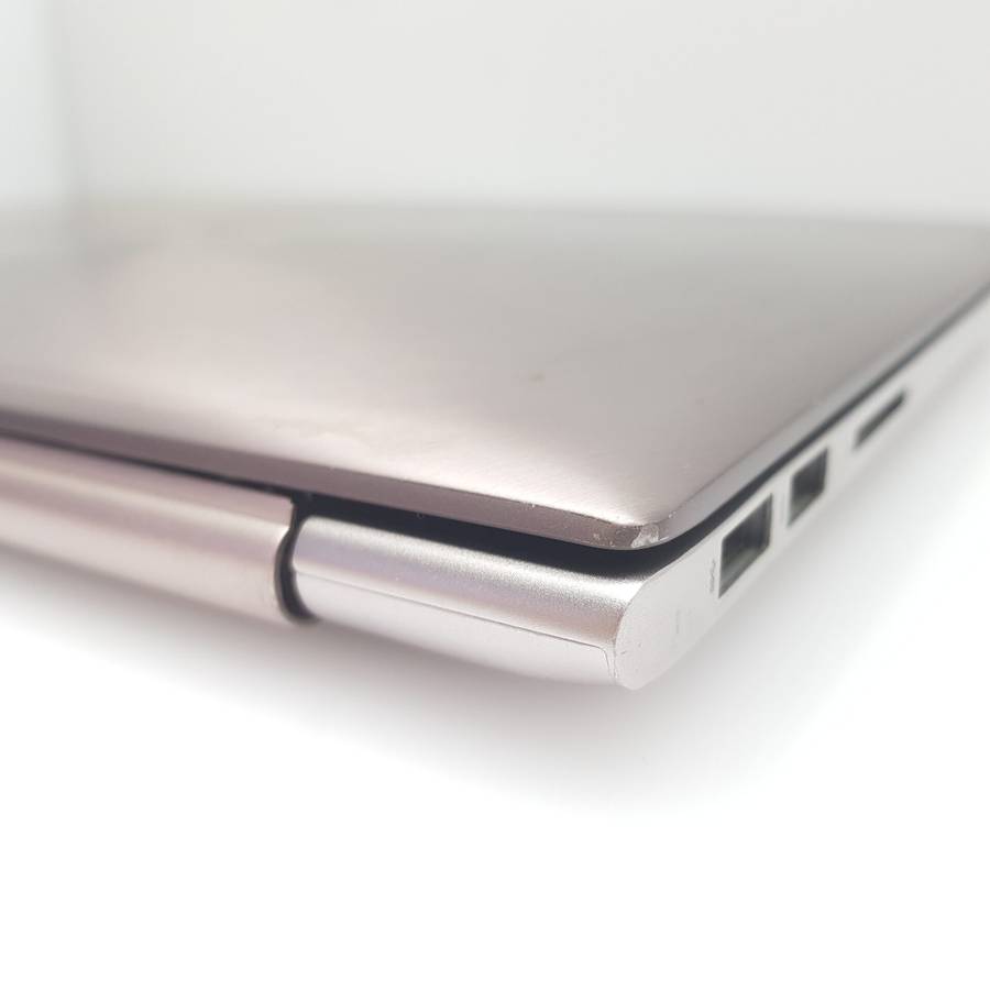 Asus ZenBook 13 UX303U "Core i7" 2.50GHz 8GB RAM 128GB SSD Cracked Screen Brown