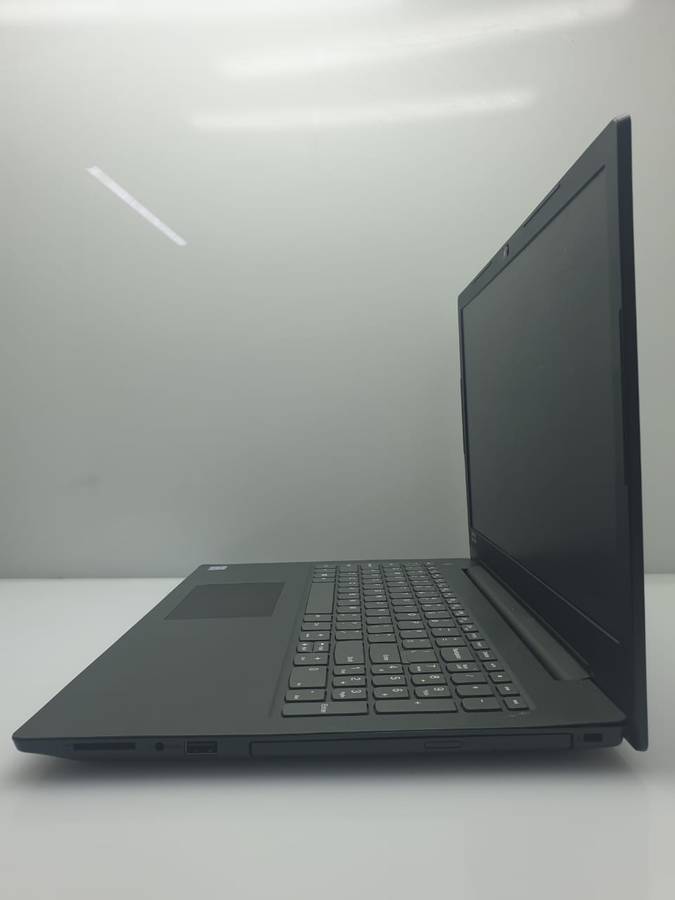 Lenovo V130-15IKB, 2.30GHz, "Core i3-7020U", 4GB RAM, 1TB HHD, Cracked Casing, Black