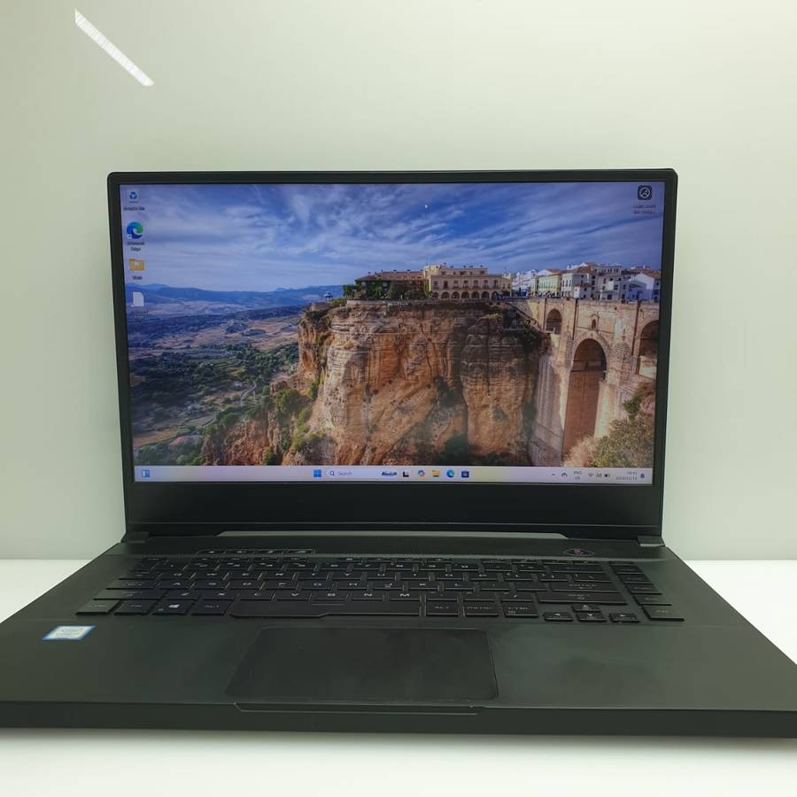 Asus ROG GU502GV i7 32GB RAM 1TB SSD RTX 2060 144Hz Gaming Laptop (2 Year Warranty)