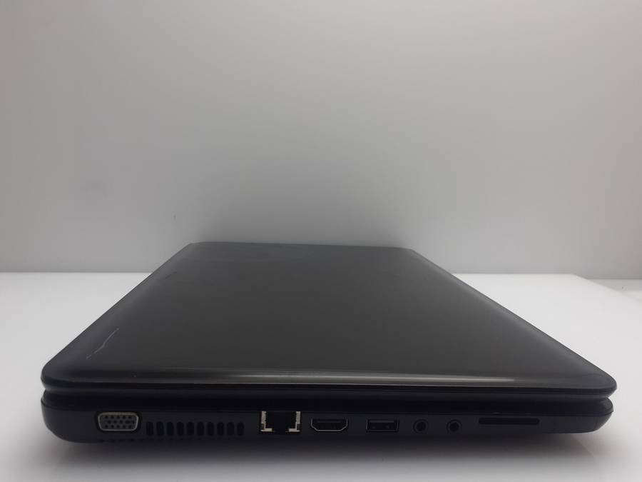HP 2000-2d01SI "Celeron 1000M" 1.80GHz 4GB RAM 320GB HDD Cracked Casing | No Battery | Faulty Key...