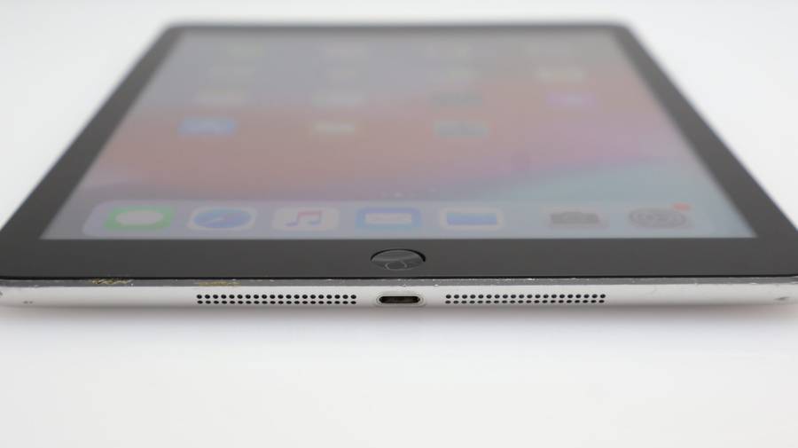 iPad Air 32GB (Wi-Fi/ Cellular) Front Camera And Home Button Issue Silver