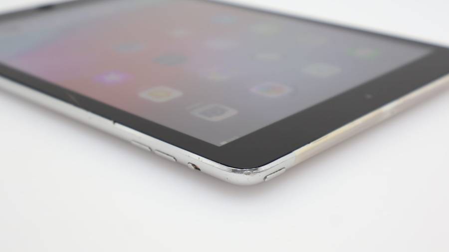 iPad Air 32GB (Wi-Fi/ Cellular) Front Camera And Home Button Issue Silver