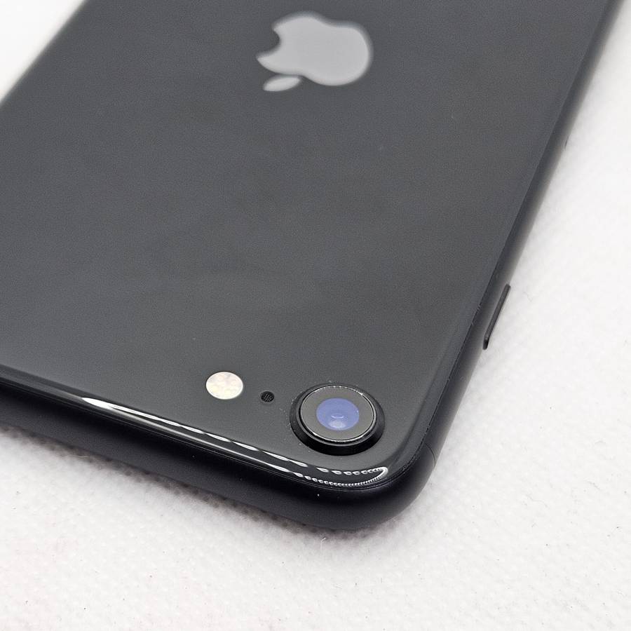 iPhone SE 2020 64GB Black (3 Month Warranty)