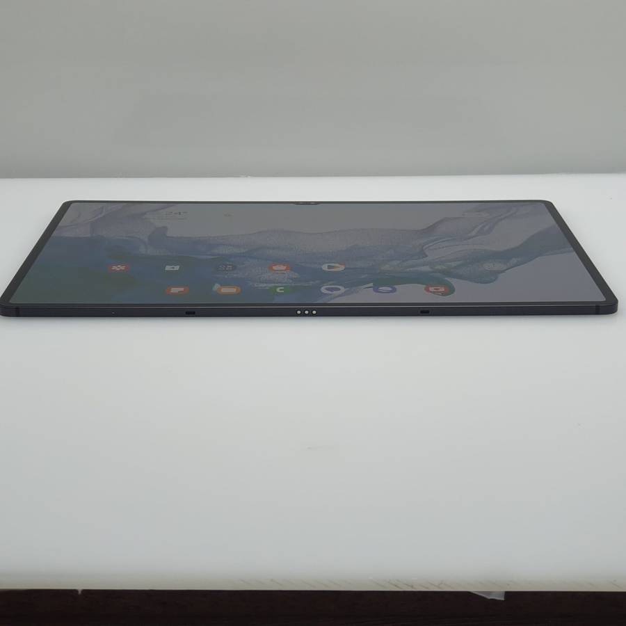 Samsung Galaxy Tab S8 Ultra 256GB (WiFi and Cellular) Graphite (12 Month Warranty) + Keyboard Cov...