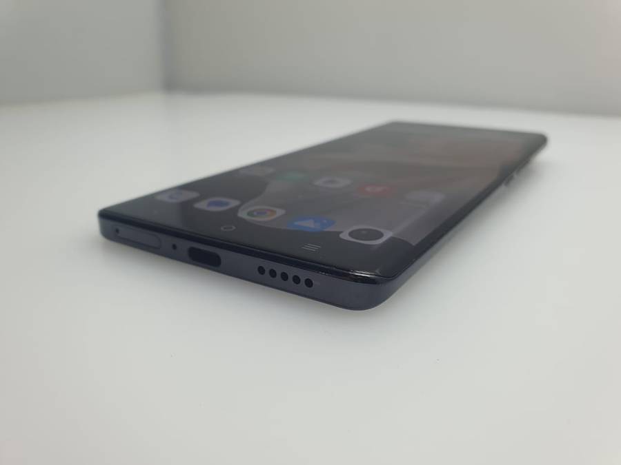 Vivo v30 512GB Dual Sim Black (12 Month Warranty)