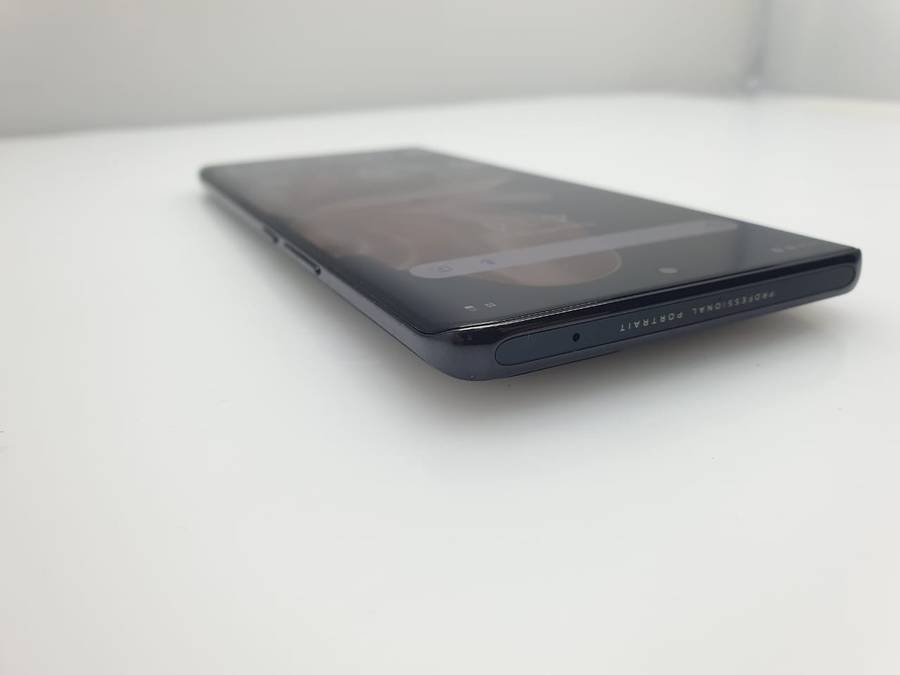 Vivo v30 512GB Dual Sim Black (12 Month Warranty)
