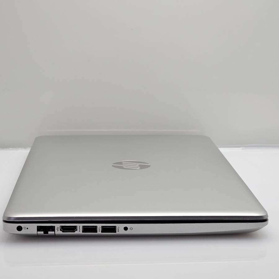 HP 15-da0030ni "Core i5" 1.60GHz 8GB RAM 256GB SSD Silver
