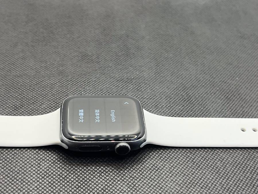 Apple Watch Series 5 44mm GPS Only | Dead Pixels | Space Gray (3 Month Warranty) - With Grey Straps