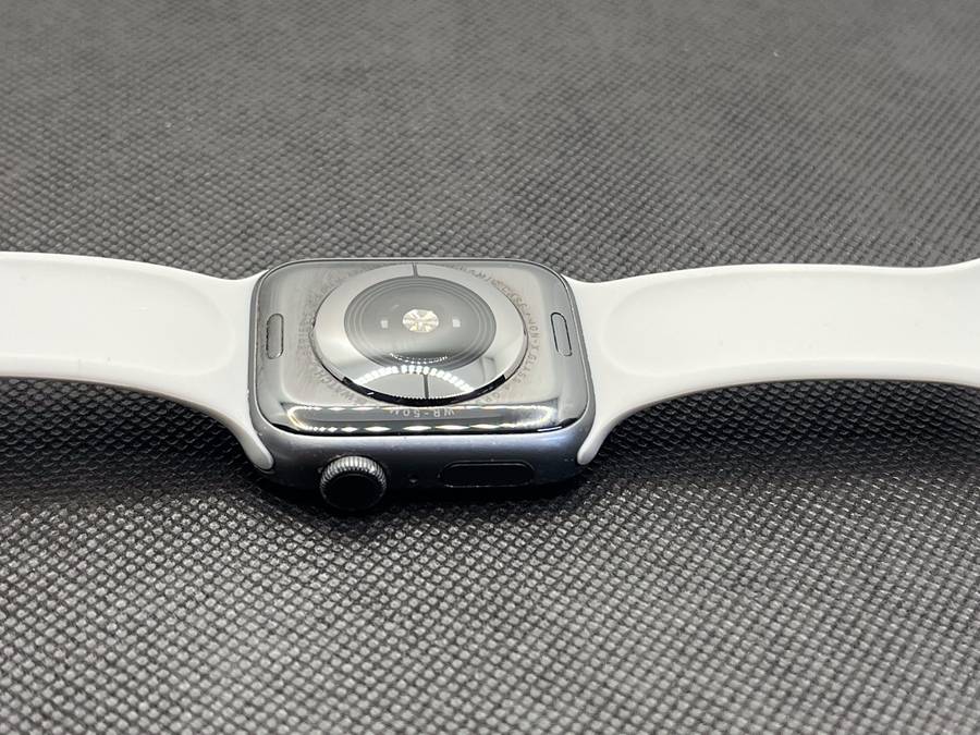 Apple Watch Series 5 44mm GPS Only | Dead Pixels | Space Gray (3 Month Warranty) - With Grey Straps