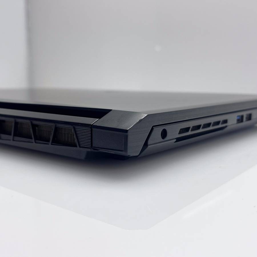 MSI Katana GF76 12UE Core i7 16GB RAM 1TB NYME SSD No HDMI Black (6 Month Warranty)