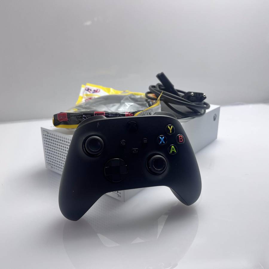 Xbox Series S 512GB White + 1 Controller + 1 Power Cable + 1 HDMI Cable (3 Month Warranty)