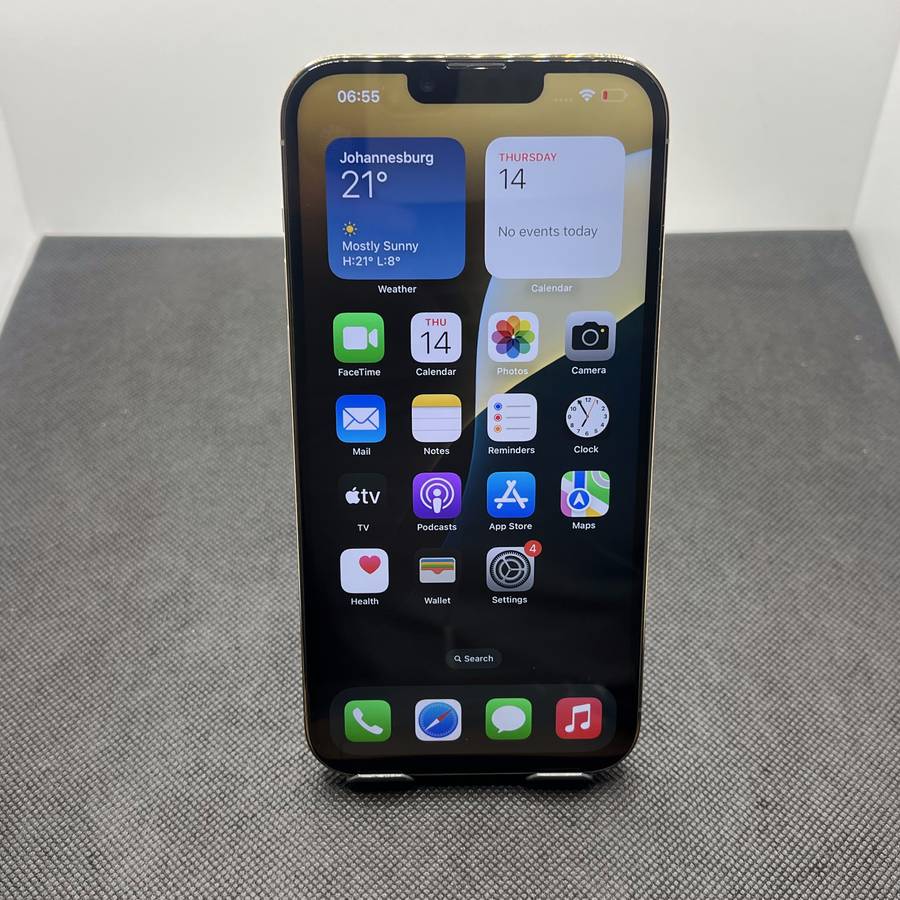 Apple iPhone 13 Pro Max 128GB Gold + Cover Bundle