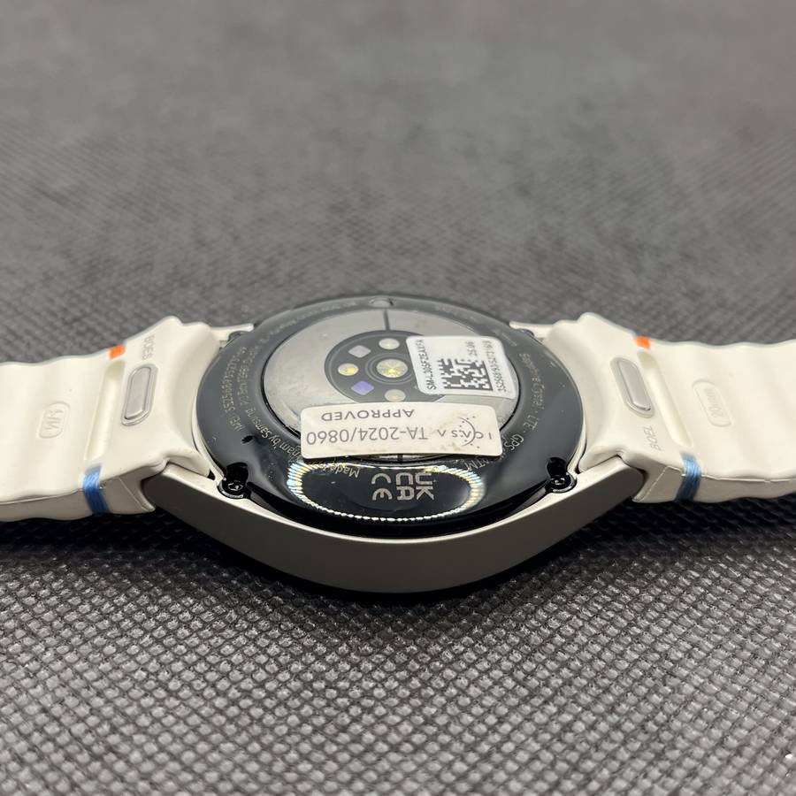Samsung Galaxy Watch 7 40mm LTE Cream (3 Month Warranty) - Mint Condition