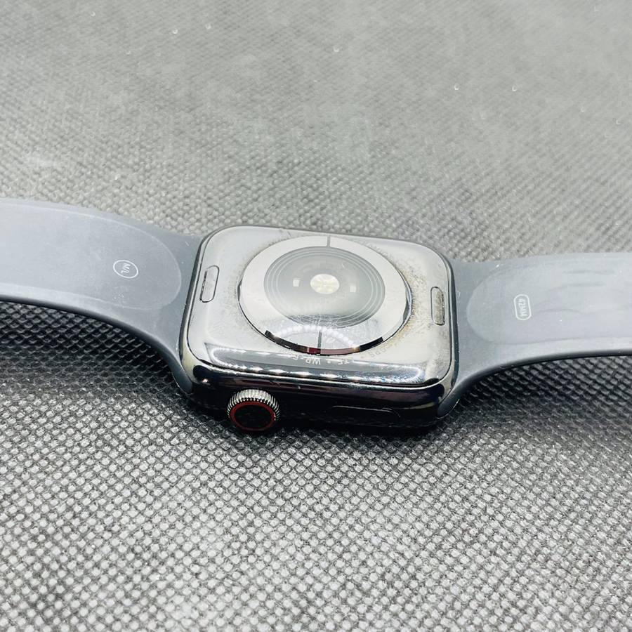 Apple Watch Series 5 44mm GPS Only Space Grey (3 Month Warranty)