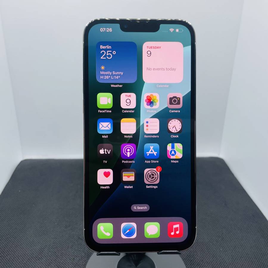 Apple iPhone 13 Pro Max 128GB Silver (12 Month Warranty) - Chipped Camera