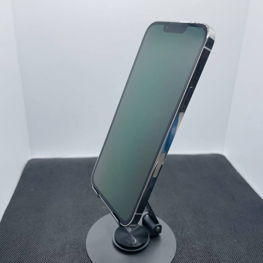 Apple iPhone 13 Pro Max 128GB Silver (12 Month Warranty)  Chipped Camera