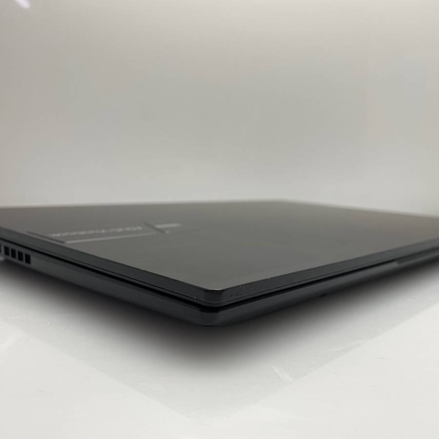 Ausus VivoBook X1505Z "Core i7" 16GB RAM 512GB SSD OLED LCD Black