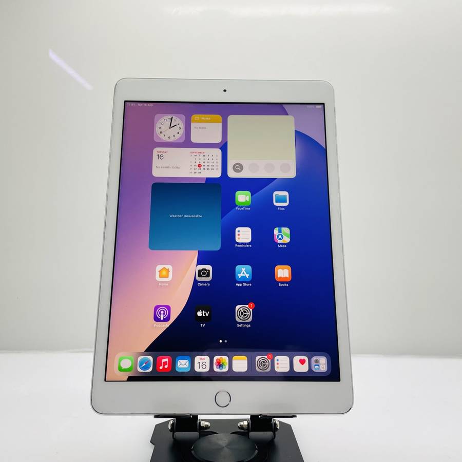 Apple iPad 10.2 8th Gen 32GB (Wifi Only) Silver - No Touch ID