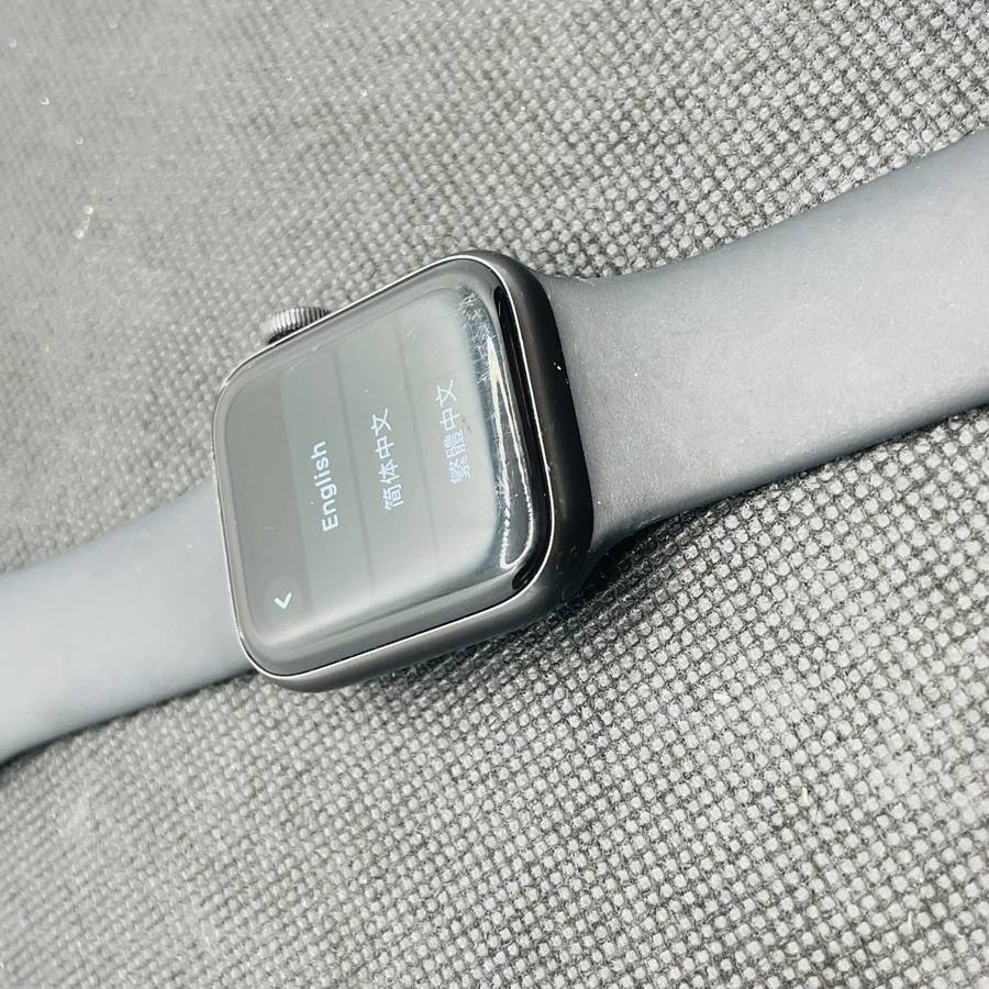 Apple Watch Series 5 40mm GPS Only Space Grey (3 Month Warranty)