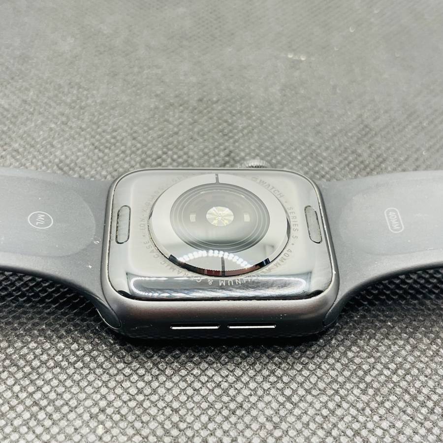 Apple Watch Series 5 40mm GPS Only Space Grey (3 Month Warranty)