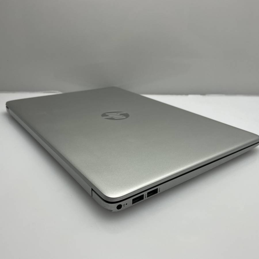 HP 15s-fq4009ni 11th Gen "Core i5" 2.50GHz 8GB RAM 512GB SSD (NVMe) Silver (3 Month Warranty) - B...