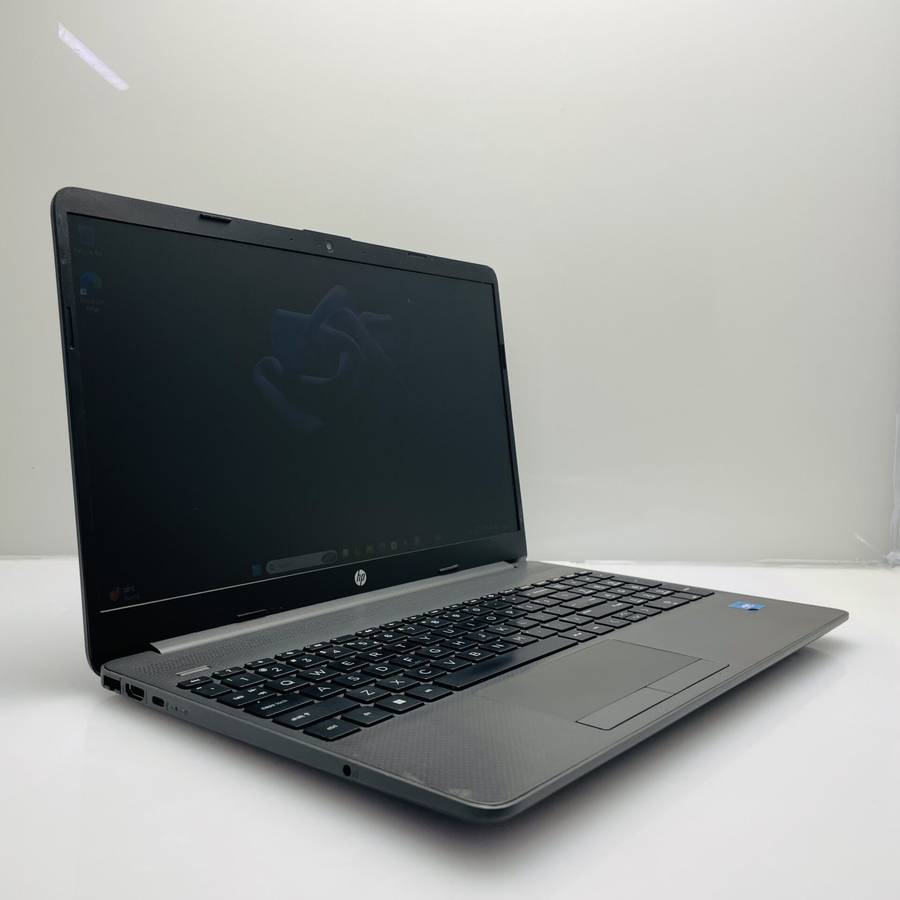 HP 250 G9 Celeron N4500 1.10GHz 8GB RAM 256GB SSD NVMe Grey