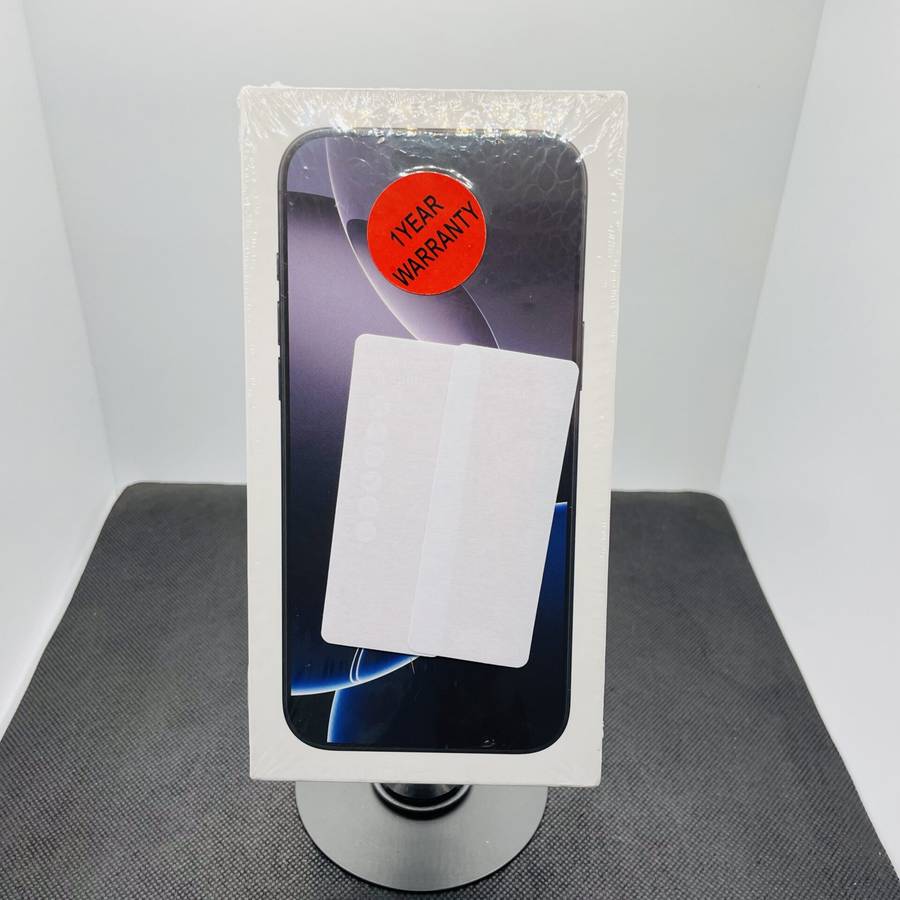 Apple iPhone 16 Pro Max 256GB Black Titanium   (10 Year Warranty)