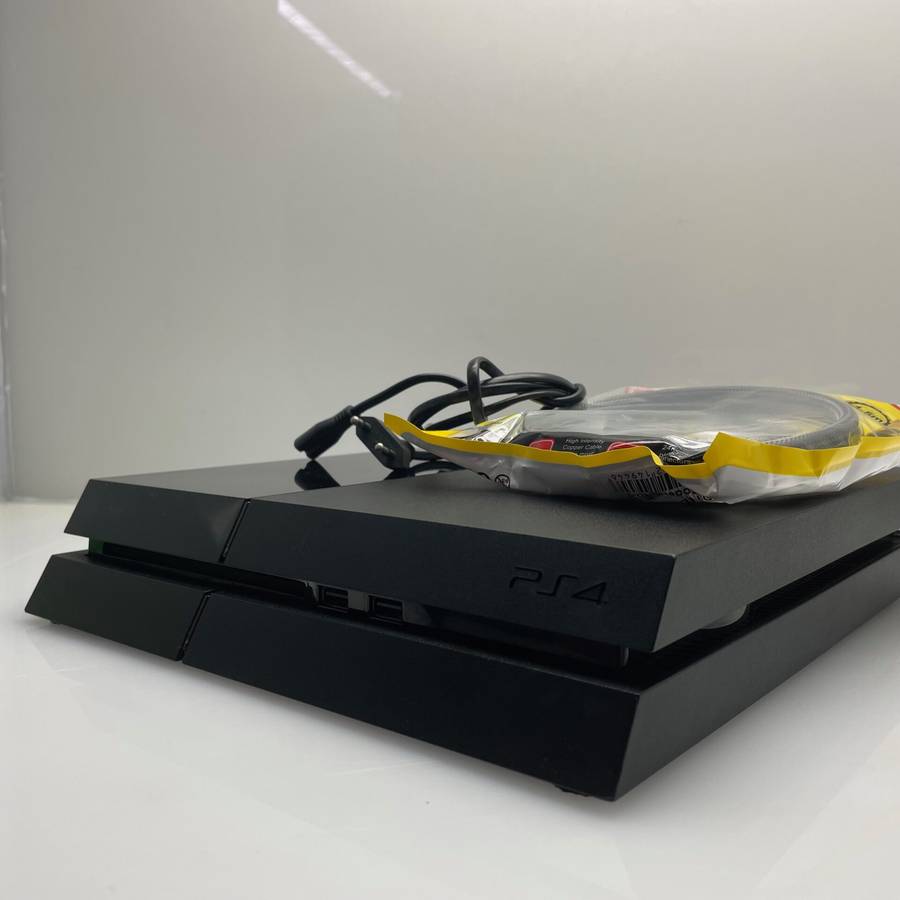 PlayStation 4 Black 500GB + HDMI Cable + Power Cable Black (3 Month Warranty)